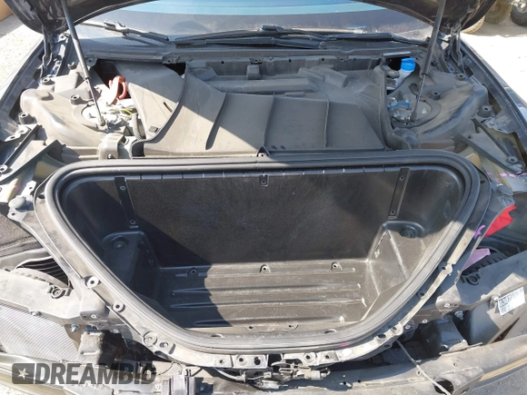 2019 Tesla Model S 75D with VIN 5YJSA1E25KF304371, listed as a IAAI auction lot 42349856 with 64,788 mi miles and . Bid and sale history available at DreamBid. Image 10.