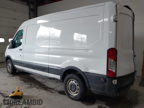 2019 Ford Transit with VIN 1FTYR2CM4KKA35599, listed as a IAAI auction lot 41595455 with 222,851 mi miles. Bid and sale history available at carsss.com. Image 3.