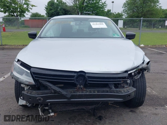 2014 Volkswagen Jetta S z VIN 3VW2K7AJ7EM217758, wystawiony jako IAAI lot #42461868 z przebiegiem 141 962 mil mil oraz . Historia ofert i sprzedaży dostępna na DreamBid. Obrazek 12.