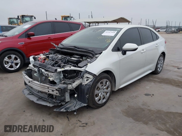 2020 Toyota Corolla LE with VIN JTDEPRAE7LJ073655, listed as a IAAI auction lot 41517910 with 83,251 mi miles. Bid and sale history available at carsss.com. Image 2.