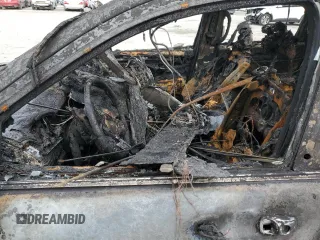 2018 Jeep Grand Cherokee Summit z VIN 1C4RJEJG8JC340185, wystawiony jako Copart lot #45853025 z przebiegiem Nie podano mil oraz Nie do naprawy • Non repairable. Historia ofert i sprzedaży dostępna na DreamBid. Obrazek 7.