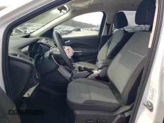 2014 Ford Escape SE with VIN 1FMCU9GX9EUE31649, listed as a Copart auction lot 53612065 with 57,162 mi miles and Clean title. Bid and sale history available at DreamBid. Image 7.