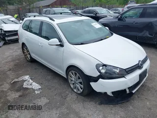 2014 Volkswagen Jetta TDI w/Sunroof & Nav с VIN 3VWPL7AJ8EM619517, выставлен на аукционе IAAI как лот 42418783 с пробегом 143 754 миль миль и . История ставок и продаж доступна на DreamBid. Изображение 1.