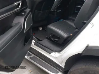 2020 Kia Telluride S z VIN 5XYP64HC4LG096667, wystawiony jako IAAI lot #42290483 z przebiegiem 58 320 mil mil oraz . Historia ofert i sprzedaży dostępna na DreamBid. Obrazek 18.