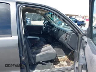 2001 Dodge Dakota z VIN 1B7HL2AX51S333575, wystawiony jako IAAI lot #41782582 z przebiegiem 291 640 mil mil oraz . Historia ofert i sprzedaży dostępna na DreamBid. Obrazek 5.