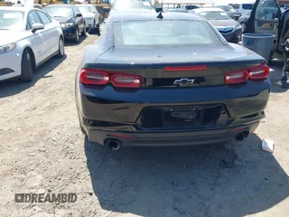 2020 Chevrolet Camaro 1SS with VIN 1G1FF1R71L0125164, listed as a IAAI auction lot 42010218 with 50,547 mi miles and . Bid and sale history available at DreamBid. Image 16.