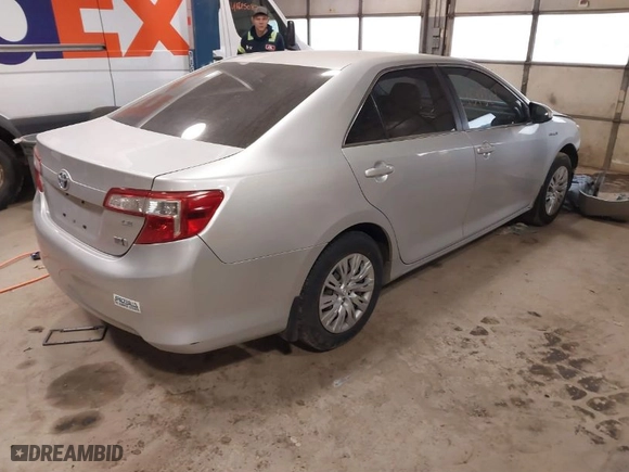 2013 Toyota Camry Hybrid LE with VIN 4T1BD1FK4DU065214, listed as a IAAI auction lot 41541824 with 100,866 mi miles. Bid and sale history available at carsss.com. Image 4.