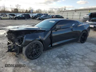 2017 Chevrolet Camaro 2SS z VIN 1G1FH1R74H0122406, wystawiony jako Copart lot #87219574 z przebiegiem 104 464 mil mil oraz Szkoda całkowita • Salvage title. Historia ofert i sprzedaży dostępna na DreamBid. Obrazek 1.