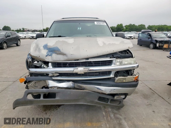 2003 Chevrolet Suburban LS z VIN 3GNEC16Z13G186812, wystawiony jako Copart lot #58567425 z przebiegiem 302 320 mil mil oraz Szkoda całkowita • Salvage title. Historia ofert i sprzedaży dostępna na DreamBid. Obrazek 5.