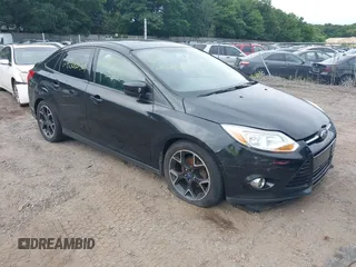 2012 Ford Focus SE с VIN 1FAHP3F25CL407393, выставлен на аукционе IAAI как лот 39897107 с пробегом Не указан миль и . История ставок и продаж доступна на DreamBid. Изображение 1.