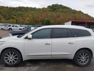 2015 Buick Enclave Leather with VIN 5GAKVBKD0FJ111979, listed as a IAAI auction lot 40579138 with 171,403 mi miles and . Bid and sale history available at carsss.com. Image 14.