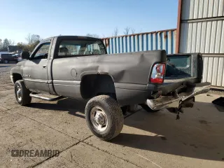 2001 Dodge Ram 2500 with VIN 3B7KF26Z01M515815, listed as a Copart auction lot 77074894 with 148,782 mi miles and Salvage Title. Bid and sale history available at carsss.com. Image 2.