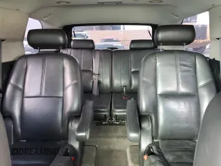 2008 GMC Yukon Denali z VIN 1GKFK63878J187742, wystawiony jako Copart lot #42462895 z przebiegiem 133 468 mil mil oraz Tytuł czysty. Historia ofert i sprzedaży dostępna na DreamBid. Obrazek 10.