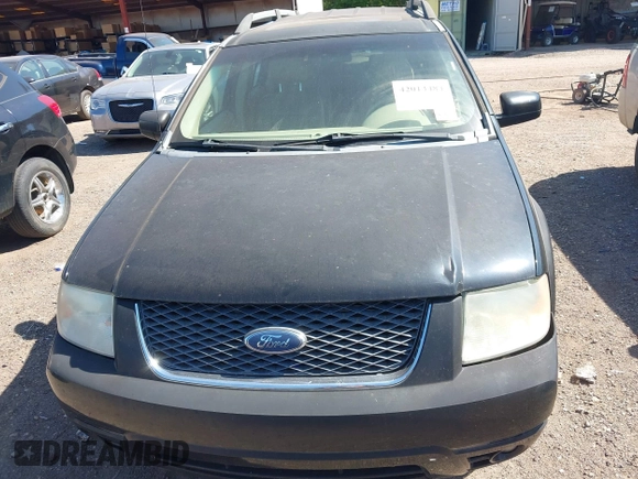 2006 Ford Freestyle Limited with VIN 1FMZK03156GA54072, listed as a IAAI auction lot 42013484 with 154,434 mi miles. Bid and sale history available at carsss.com. Image 6.