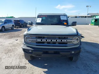 2022 Ford Bronco with VIN 1FMEE5BP1NLB60162, listed as a IAAI auction lot 41213977 with 21,226 mi miles. Bid and sale history available at carsss.com. Image 13.