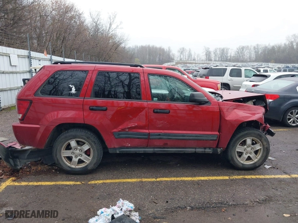 2006 Jeep Grand Cherokee Laredo with VIN 1J4HR48N66C251039, listed as a IAAI auction lot 40858197 with 178,094 mi miles. Bid and sale history available at carsss.com. Image 13.