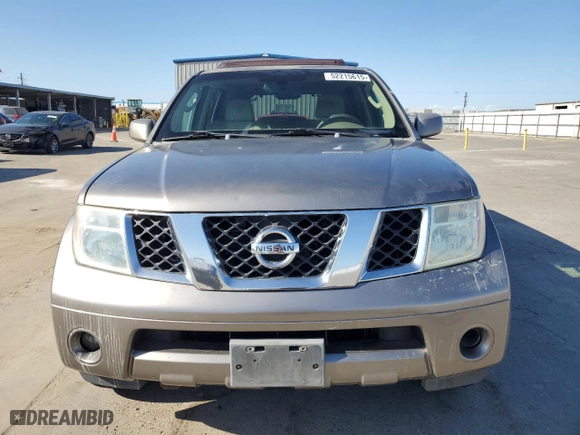 2005 Nissan Pathfinder LE with VIN 5N1AR18U35C736200, listed as a Copart auction lot 52215615 with 166,451 mi miles and Clean Title. Bid and sale history available at carsss.com. Image 5.