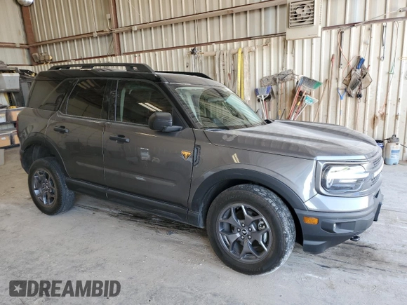 2023 Ford Bronco Sport Badlands z VIN 3FMCR9D92PRE24754, wystawiony jako Copart lot #52708375 z przebiegiem 28 807 mil mil oraz Szkoda całkowita • Salvage title. Historia ofert i sprzedaży dostępna na DreamBid. Obrazek 4.