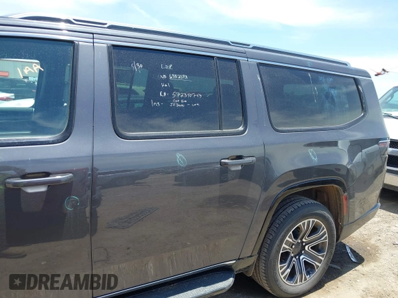 2024 Jeep Wagoneer Series II с VIN 1C4SJRBP2RS177770, выставлен на аукционе IAAI как лот 42448555 с пробегом 22 053 миль миль и . История ставок и продаж доступна на DreamBid. Изображение 14.