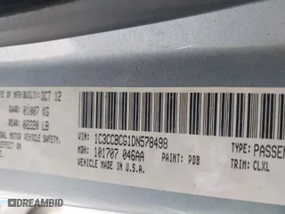 2013 Chrysler 200 Limited with VIN 1C3CCBCG1DN578498, listed as a IAAI auction lot 41981331 with 167,940 mi miles. Bid and sale history available at carsss.com. Image 9.