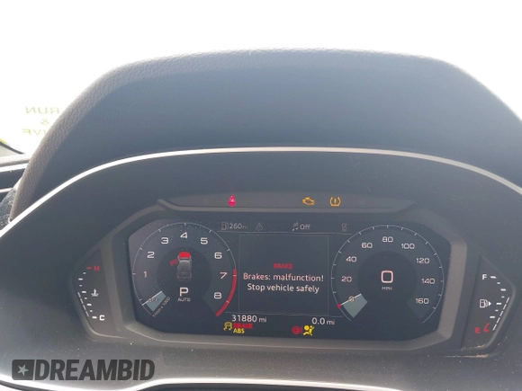 2022 Audi Q3 S line Premium Plus z VIN WA1EECF31N1148535, wystawiony jako IAAI lot #41947659 z przebiegiem 31 880 mil mil oraz . Historia ofert i sprzedaży dostępna na DreamBid. Obrazek 7.