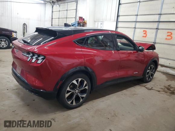 2022 Ford Mustang Mach-E Premium z VIN 3FMTK3SUXNMA56049, wystawiony jako Copart lot #55595135 z przebiegiem Nie podano mil oraz Szkoda całkowita • Salvage title. Historia ofert i sprzedaży dostępna na DreamBid. Obrazek 3.