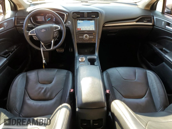 2018 Ford Fusion Titanium с VIN 3FA6P0D92JR192382, выставлен на аукционе Copart как лот 74065774 с пробегом 110 411 миль миль и Списание • Salvage title. История ставок и продаж доступна на DreamBid. Изображение 8.