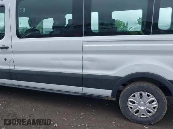 2022 Ford Transit Passenger XL with VIN 1FBAX2C86NKA79221, listed as a IAAI auction lot 42427641 with 56,245 mi miles and . Bid and sale history available at DreamBid. Image 6.