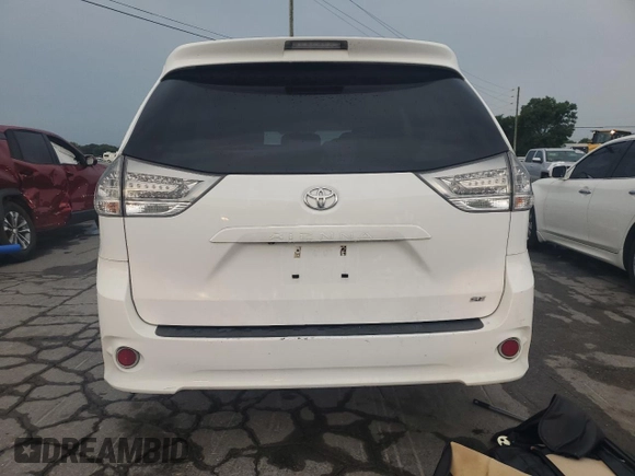 2013 Toyota Sienna SE with VIN 5TDXK3DC5DS332680, listed as a Copart auction lot 62996265 with 185,332 mi miles and Clean title. Bid and sale history available at DreamBid. Image 6.