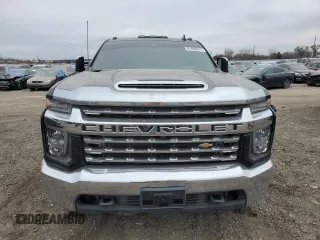 2022 Chevrolet Silverado 3500HD LTZ with VIN 1GC4YUEY4NF272944, listed as a Copart auction lot 81699974 with 37,531 mi miles and Salvage Title. Bid and sale history available at carsss.com. Image 5.