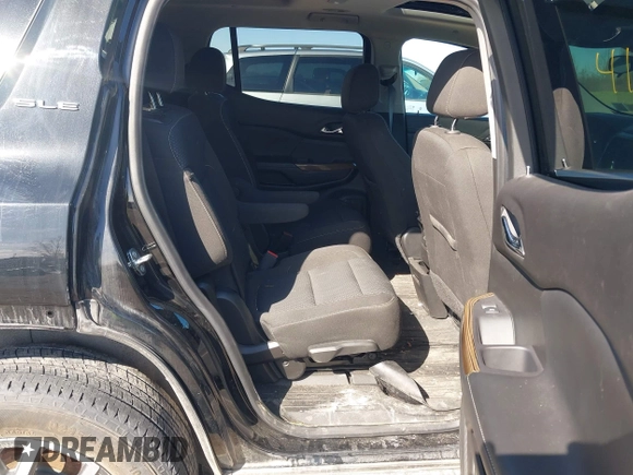 2020 GMC Acadia SLE with VIN 1GKKNRLS0LZ220366, listed as a IAAI auction lot 41952326 with 55,495 mi miles and . Bid and sale history available at DreamBid. Image 8.