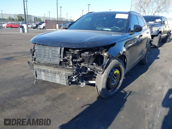 2023 Land Rover Range Rover Velar S z VIN SALYJ2EX5PA351243, wystawiony jako IAAI lot #42017735 z przebiegiem 13 748 mil mil oraz . Historia ofert i sprzedaży dostępna na DreamBid. Obrazek 6.