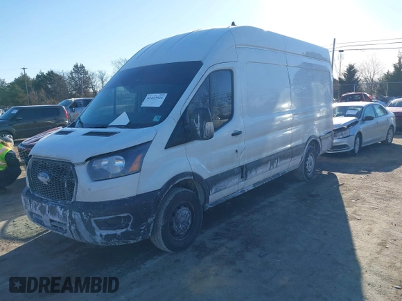 2021 Ford Transit Cargo with VIN 1FTBW3X82MKA14027, listed as a IAAI auction lot 41423524 with 121,221 mi miles. Bid and sale history available at carsss.com. Image 17.