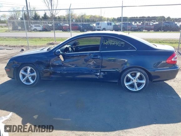 2004 Mercedes-Benz CLK 3.2L with VIN WDBTJ65J44F084713, listed as a IAAI auction lot 42072365 with 127,824 mi miles. Bid and sale history available at carsss.com. Image 14.