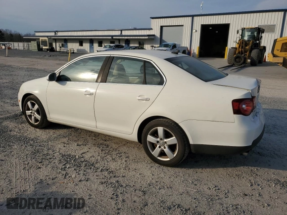 2008 Volkswagen Jetta Sedan SE with VIN 3VWRM71K98M166785, listed as a Copart auction lot 47169185 with 146,956 mi miles and Salvage Title. Bid and sale history available at carsss.com. Image 2.