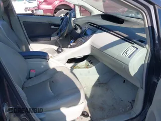 2010 Toyota Prius Four with VIN JTDKN3DU1A1003512, listed as a IAAI auction lot 42177687 with 240,038 mi miles and . Bid and sale history available at DreamBid. Image 5.