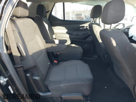 2020 Chevrolet Traverse LT Cloth with VIN 1GNEVGKW7LJ151635, listed as a IAAI auction lot 41425315 with 29,672 mi miles. Bid and sale history available at carsss.com. Image 8.
