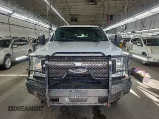 2017 Ford F-350 with VIN 1FT7X3B62HEE09676, listed as a IAAI auction lot 42727709 with 154,269 mi miles and . Bid and sale history available at DreamBid. Image 43.