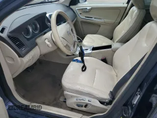 2012 Volvo XC60 3.2L с VIN YV4952DZ3C2309870, выставлен на аукционе Copart как лот 52700555 с пробегом 108 474 миль миль и На запчасти • Non repairable. История ставок и продаж доступна на DreamBid. Изображение 7.