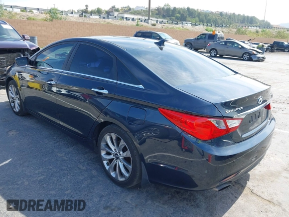 2011 Hyundai Sonata Limited with VIN 5NPEC4AB6BH316223, listed as a IAAI auction lot 42131687 with 170,605 mi miles and . Bid and sale history available at DreamBid. Image 3.