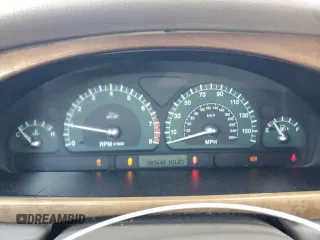 2003 Jaguar S-Type with VIN SAJEA01T93FM49689, listed as a Copart auction lot 43930875 with 303,648 mi miles and Clean Title. Bid and sale history available at DreamBid. Image 9.