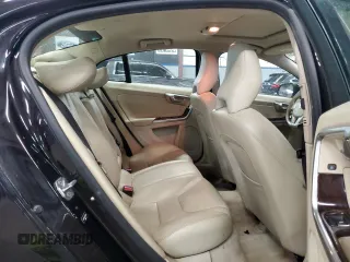 2015 Volvo S60 T5 Premier z VIN YV1612TK9F2354235, wystawiony jako Copart lot #57793095 z przebiegiem 69 869 mil mil oraz Tytuł czysty. Historia ofert i sprzedaży dostępna na DreamBid. Obrazek 10.