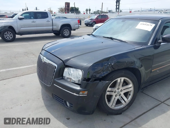 2006 Chrysler 300 Touring with VIN 2C3KA53G76H200278, listed as a IAAI auction lot 42044879 with 122,601 mi miles and . Bid and sale history available at DreamBid. Image 6.