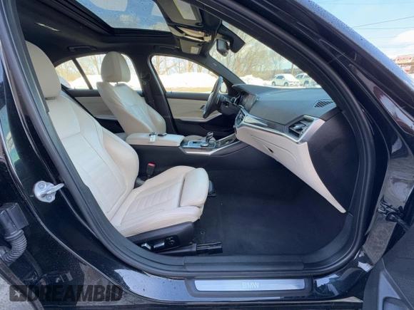 2021 BMW 3 Series 330i with VIN 3MW5R1J04MBB48483, listed as a Copart auction lot 50515195 with 128,555 mi miles and Clean Title. Bid and sale history available at carsss.com. Image 5.