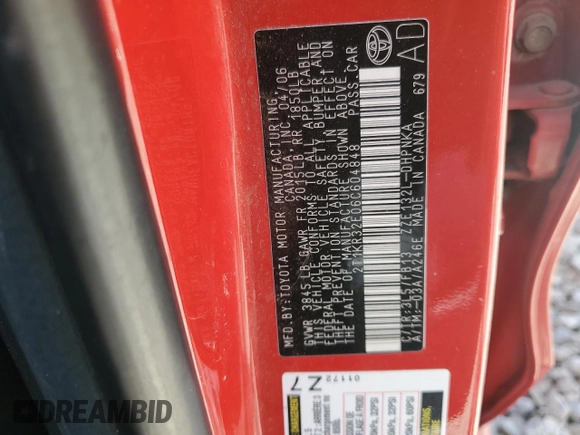 2006 Toyota Matrix STD z VIN 2T1KR32E06C604848, wystawiony jako Copart lot #62532615 z przebiegiem 116 625 mil mil oraz Szkoda całkowita • Salvage title. Historia ofert i sprzedaży dostępna na DreamBid. Obrazek 12.