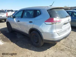 2016 Nissan Rogue SV with VIN JN8AT2MT2GW010360, listed as a IAAI auction lot 41960340 with 136,197 mi miles. Bid and sale history available at carsss.com. Image 3.