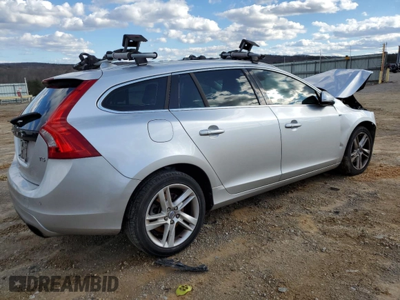 2015 Volvo V60 T5 Drive-E Premier Plus with VIN YV140MEC3F1187632, listed as a Copart auction lot 86790364 with 141,046 mi miles and Salvage Title. Bid and sale history available at carsss.com. Image 3.