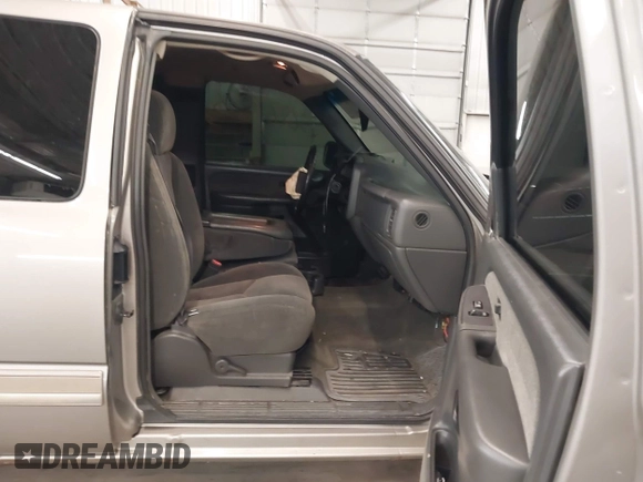 2003 Chevrolet Silverado 1500 LT with VIN 1GCEK19T83E148729, listed as a IAAI auction lot 42086583 with 224,329 mi miles and . Bid and sale history available at DreamBid. Image 5.