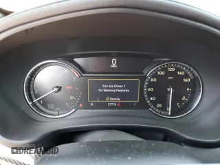 2019 Cadillac XT4 FWD Sport with VIN 1GYFZER4XKF167897, listed as a Copart auction lot 59224635 with 37,770 mi miles and Salvage title. Bid and sale history available at DreamBid. Image 9.