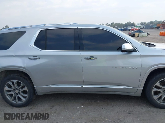 2021 Chevrolet Traverse Premier with VIN 1GNEVKKW9MJ213346, listed as a IAAI auction lot 41591024 with 112,803 mi miles. Bid and sale history available at carsss.com. Image 13.